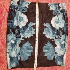 🌻 INC Floral Skirt Size 12